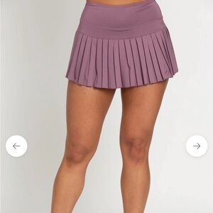 Goldhinge Pleated Plum Purple Skirt Skort Tennis Built in Shorts Large NEW